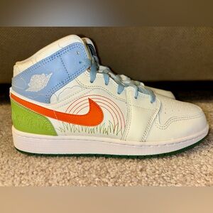 Jordan 1 Mid GS “Stitch” Sneakers